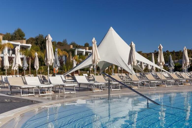 Hotel Princess Andriana Resort And Spa