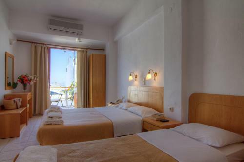 Hotel Adonis