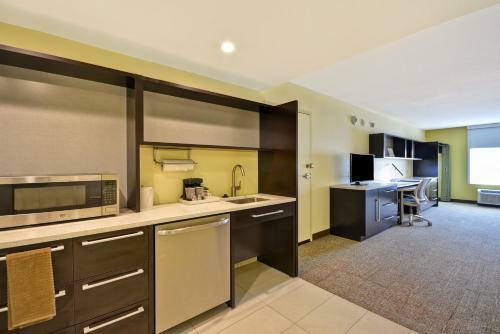 Hotel Home2 Suites By Hilton Dallas North Park