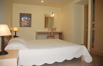 Almiros Beach Hotel