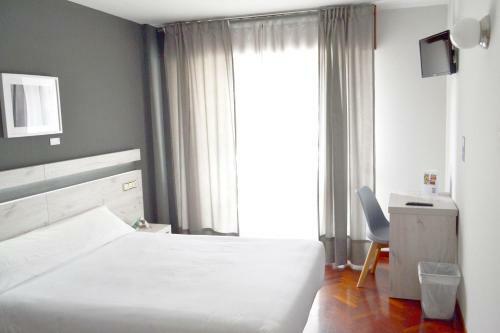 Hotel Hostal Alda Puerta Coru�a
