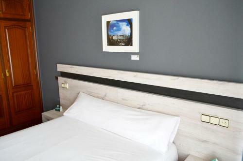 Hotel Hostal Alda Puerta Coru�a