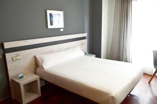 Hotel Hostal Alda Puerta Coru�a