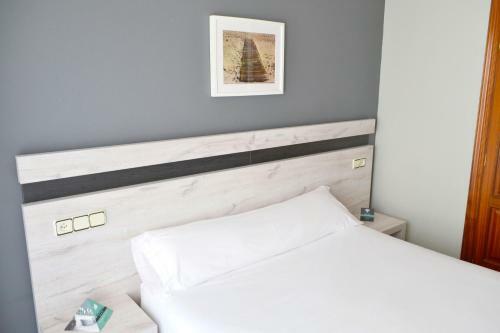 Hotel Hostal Alda Puerta Coru�a