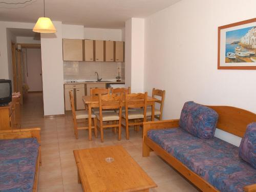 Apartamento Comte De Empuries - Apt C