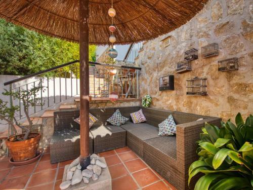 Holiday Home Petite Fleur