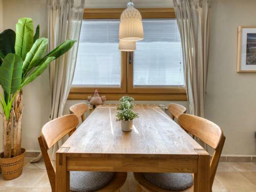 Holiday Home Petite Fleur