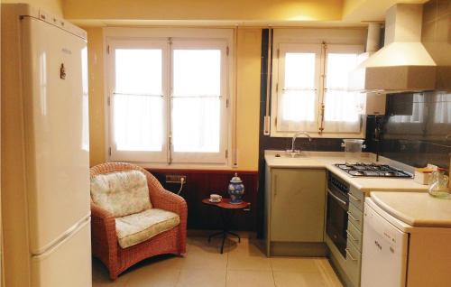 Two-bedroom Apartment Tossa De Mar With A Fireplace 03