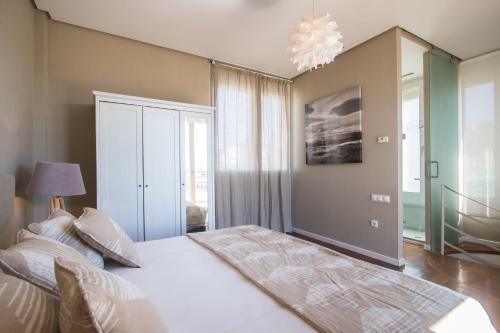 Apartamento Valencia Luxury Attics Ayuntamiento
