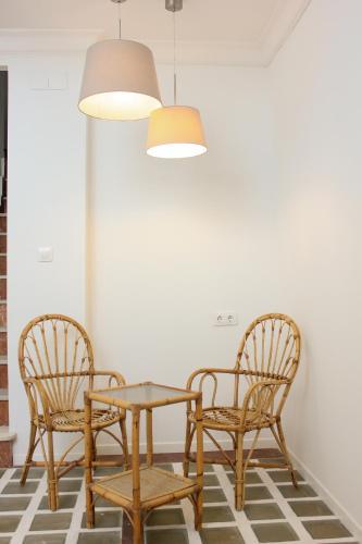 Las Atarazanas - Design Hostal