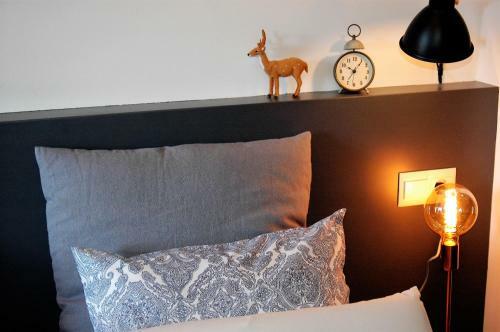 Hostal Groc Rooms