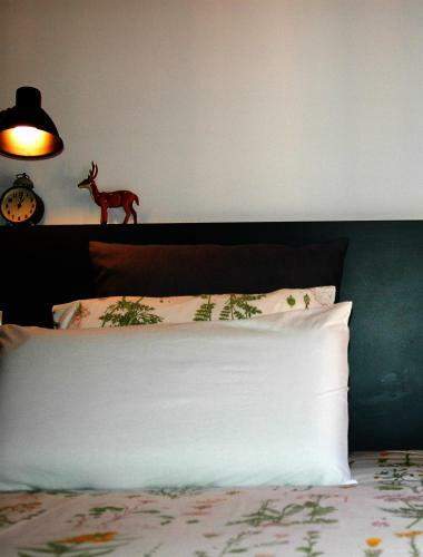 Hostal Groc Rooms