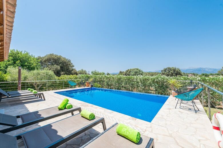 Villa Can Roca