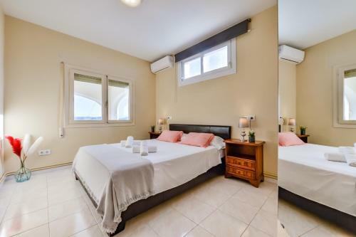 Villa Cucarres