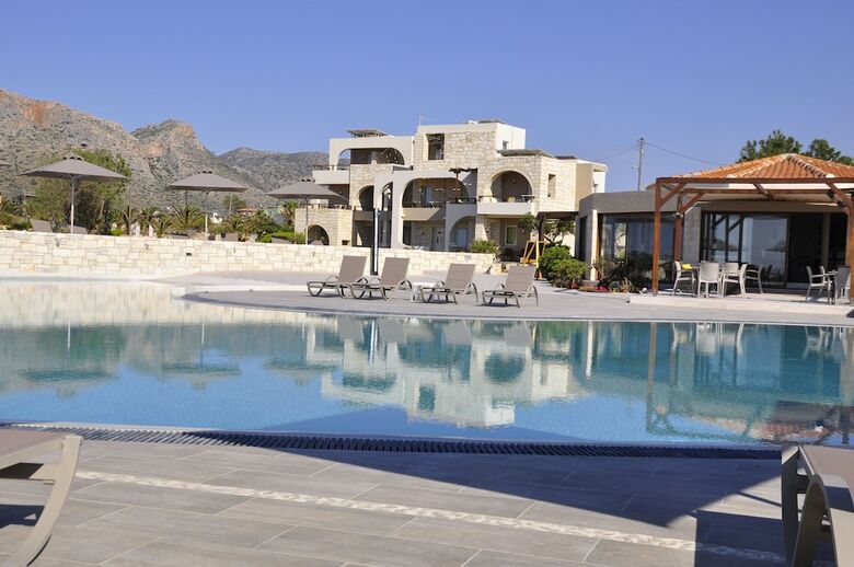 Hotel Kavos Beach