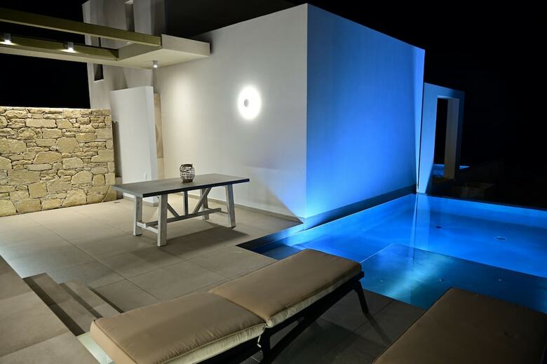 Hotel Kavos Beach