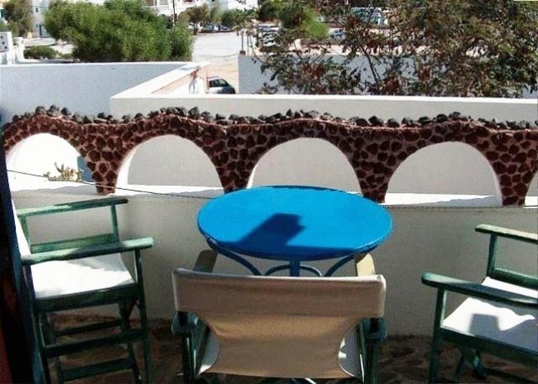 Hotel Irineos Studios