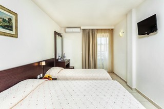 Hotel Polis