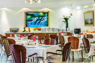 Hotel Polis