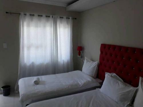 Oxford Hotel