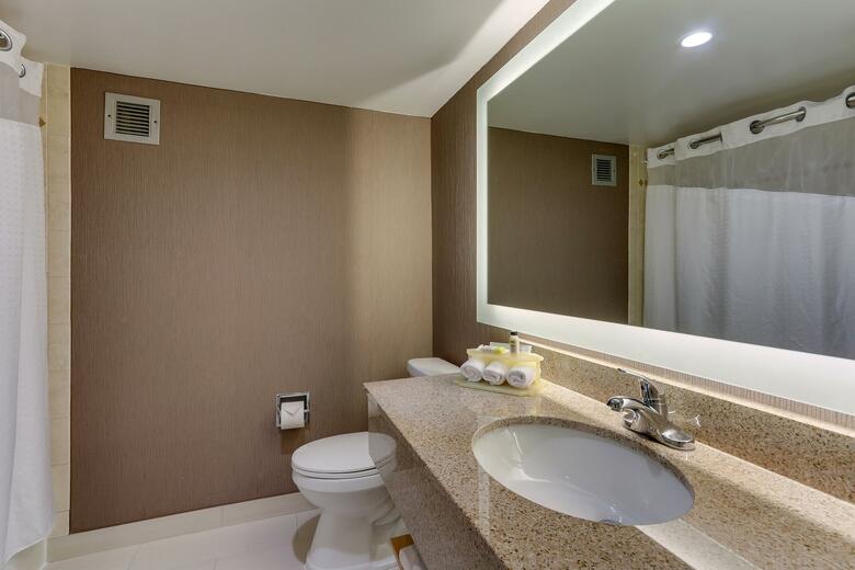 Hotel Holiday Inn Express Aberdeen-chesapeake House