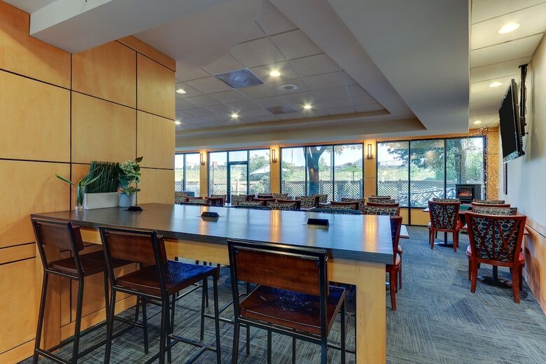 Hotel Holiday Inn Express Aberdeen-chesapeake House