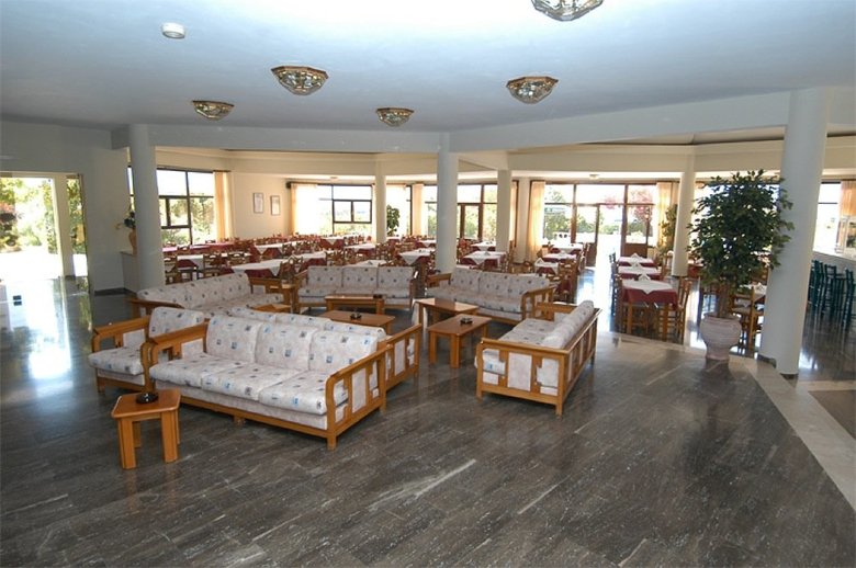 Karavados Hotel