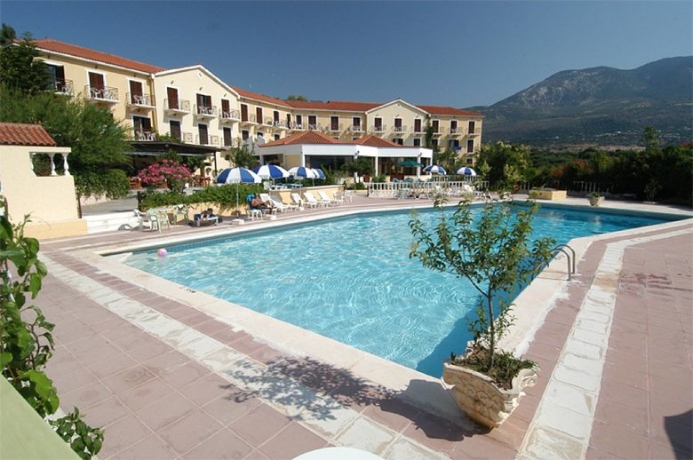 Karavados Hotel