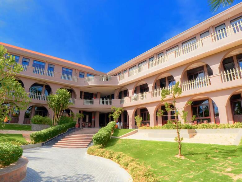 Hotel Hai Au Mui Ne Beach Resort & Spa