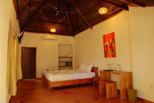 Hotel Ananda Resort