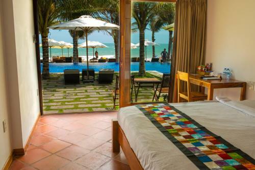 Hotel Ananda Resort