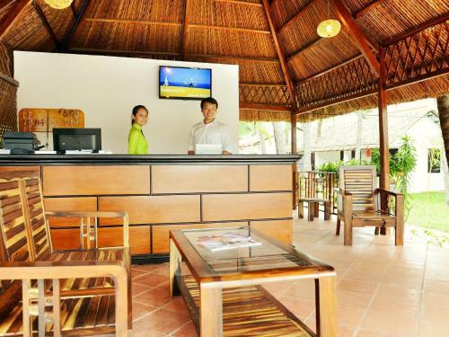 Hotel Ananda Resort