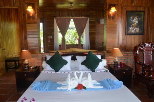 Vinh Suong Seaside Hotel And Resort