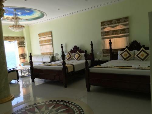 Ocean Front Hotel