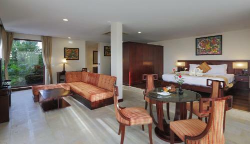 Hotel Takalau Residence & Resort