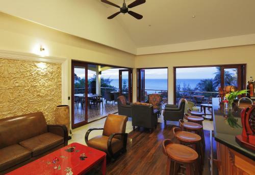 Hotel Takalau Residence & Resort