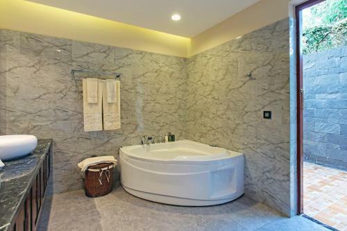 Hotel Takalau Residence & Resort