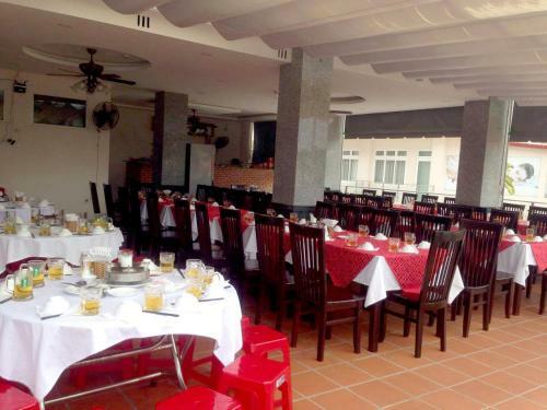 1001 Nights Hotel