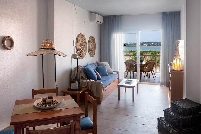 Aparthotel Castavi