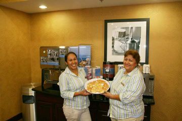 Hotel Hampton Inn Suites Buda