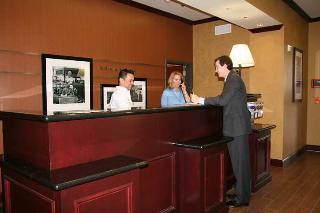 Hotel Hampton Inn Suites Buda