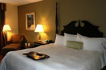 Hotel Hampton Inn Canton