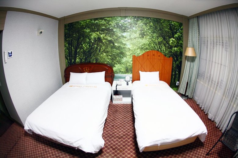 Hotel Crystal