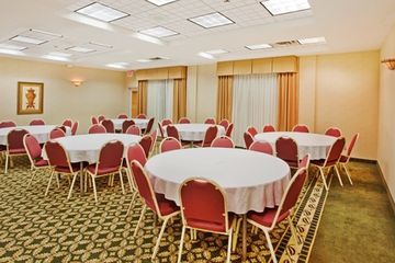 Hotel Holiday Inn Express Fayetteville