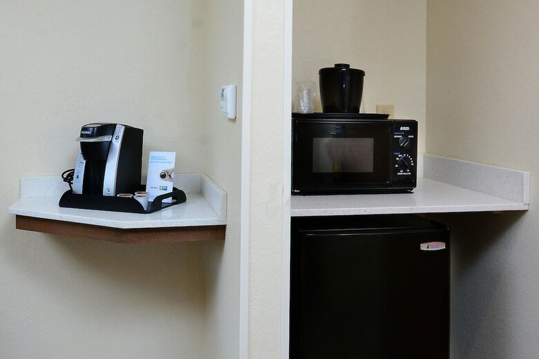 Holiday Inn Express Hotel & Suites Research Triangle Park