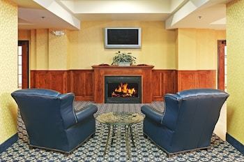 Holiday Inn Express Hotel & Suites Mountain Home