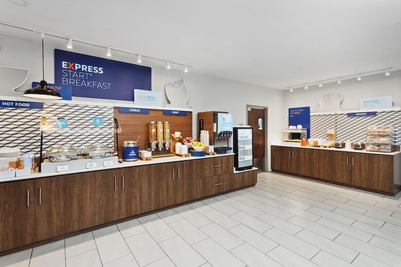 Hotel Hampton Inn Fremont