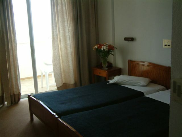 Kris Mari Hotel
