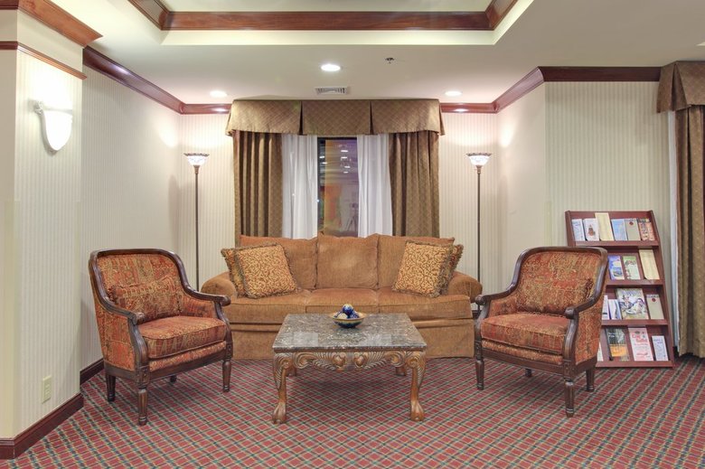 Holiday Inn Express Hotel & Suites Cleveland