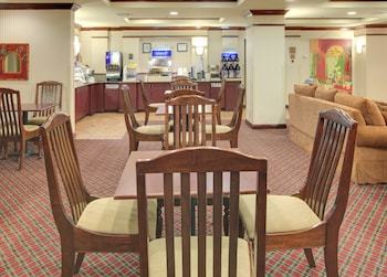 Holiday Inn Express Hotel & Suites Cleveland